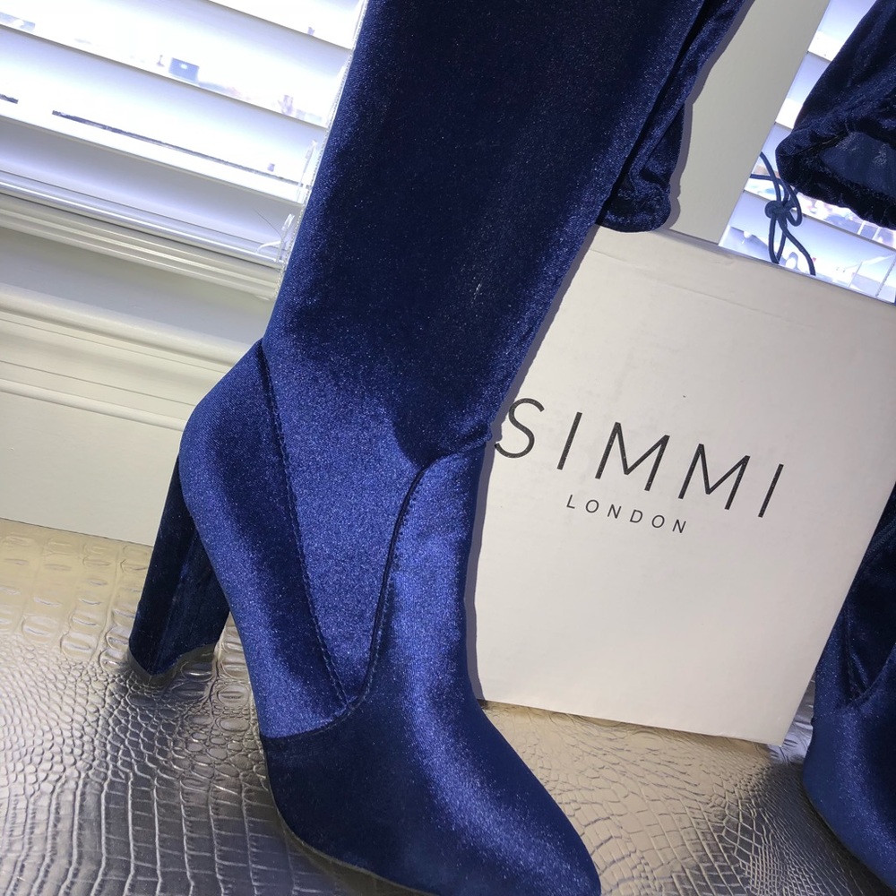 Navy blue Velvet boots